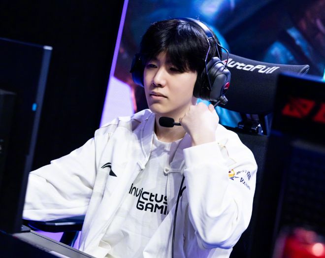 端的灵活多 端的灵活多