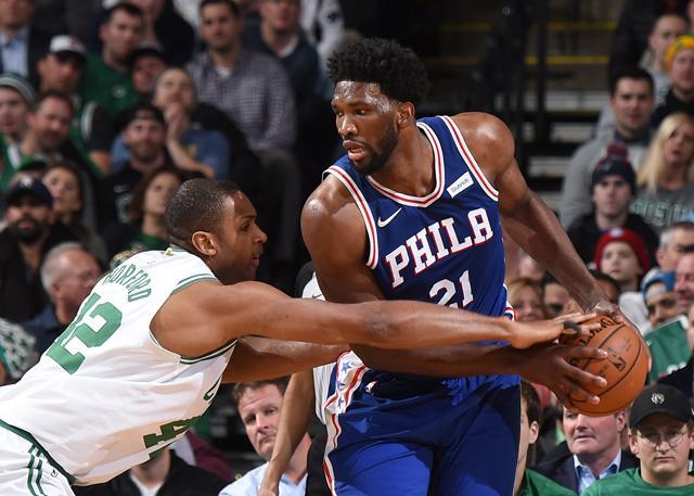 他是一名来 他是一名来